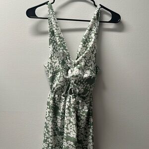 Beautiful green print maxi dress